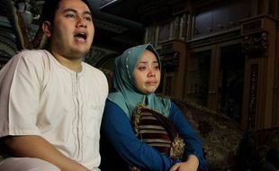 PERCERAIAN NASSAR DAN MUZDHALIFAH : Dapat Kejutan Ultah dari Muzdhalifah, Nassar Menangis