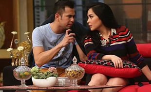 PERNIKAHAN RAFFI AHMAD : Ups, Raffi-Nagita Batal Jalani "Ritual" Malam Pertama