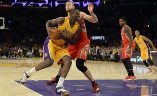 NBA 2014 : Alami Cedera Patah Kaki, Randle Gagal Perkuat Lakers