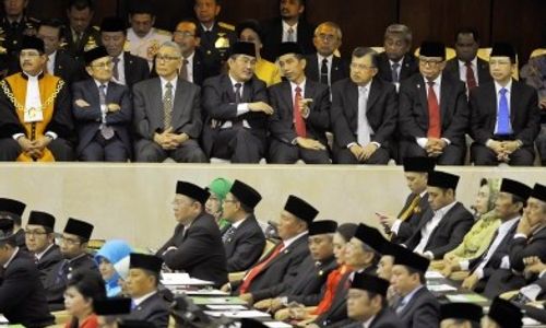 DPR 2014-2019 : Koalisi Prabowo Kuasai DPR, Bursa Saham dan Rupiah Anjlok