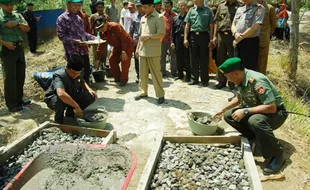 TNI Bangun Jalan Alternatif Gunungkidul-Sukoharjo