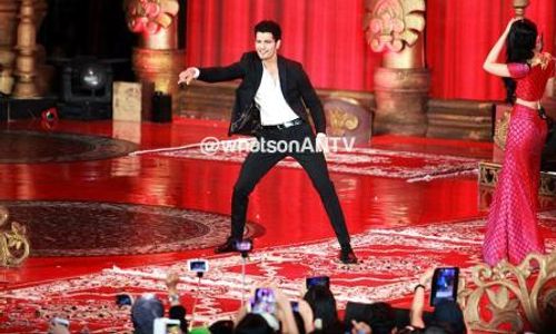 MAHABHARATA SHOW 2 : Goyang Seksi Vin Rana Tembus Trending Topic