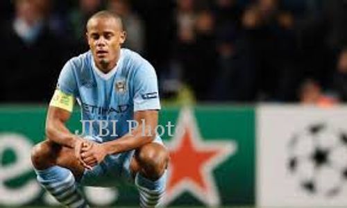 PEMAIN ABSEN : Kompany dan Zabaleta Dirotasi, Cahill Korban Selebrasi