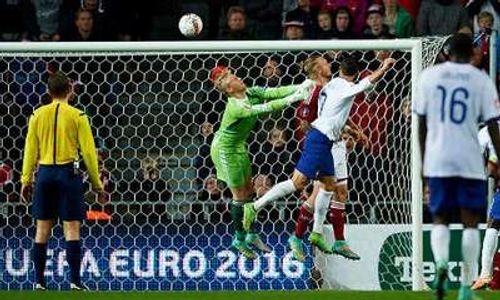 GRUP I KUALIFIKASI PIALA EROPA 2014 : Ronaldo Menangkan Portugal 1-0 atas Denmark