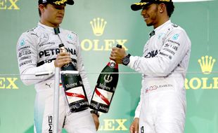 GP-FORMULA ONE JEPANG 2014 : Hamilton Akhirnya Menangi Balapan Basah di Suzuka