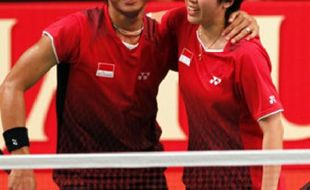 HONG KONG OPEN 2014 : Tantowi Ahmad dan Liliyana Natsir "Bercerai"