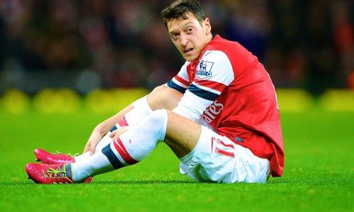 LIGA INGGRIS : Stoke City Vs Arsenal: Ozil Pulih, The Gunners Ingin Lari Kencang