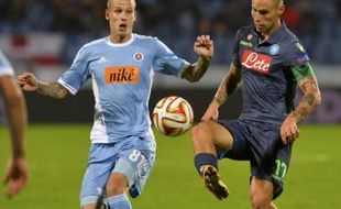 LIGA EUROPA 2014 : Napoli dan Fiorentina Pulang dengan Poin Penuh