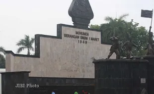 FOTO TITIK NOL : Peremajaan Monumen Serangan Satu Maret