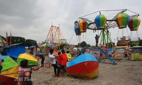 SEKATEN JOGJA : Penyewa Stan Ditegur karena Menggali Tanah untuk Wahana Permainan