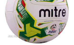 PIALA AFF 2014 : Tak Lagi Gandeng Nike, AFF 2014 Gunakan Bola Mitre Delta V12S 