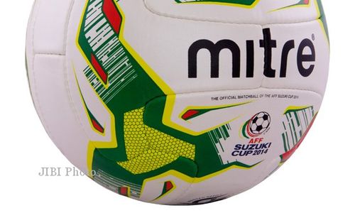 PIALA AFF 2014 : Tak Lagi Gandeng Nike, AFF 2014 Gunakan Bola Mitre Delta V12S 