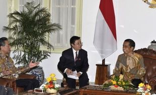 FOTO AGENDA PRESIDEN JOKOWI : RRT Ajak Indonesia Tingkatkan Kerja Sama