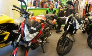 FOTO INFO DISKON : Ada Cash Back Rp2 Juta dari Kawasaki Bajaj