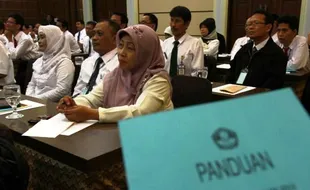 FOTO KURIKULUM 2013 : 79 Kepala SD Se-Solo Pelajari Kurikulum 2013