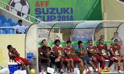 FOTO PIALA AFF 2014 : FILIPINA VS INDONESIA : Begini Kesedihan Indonesia di Tepi Lapangan