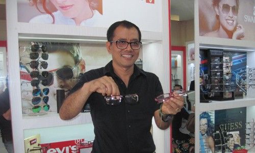 Optik Modern Buka Gerai Baru