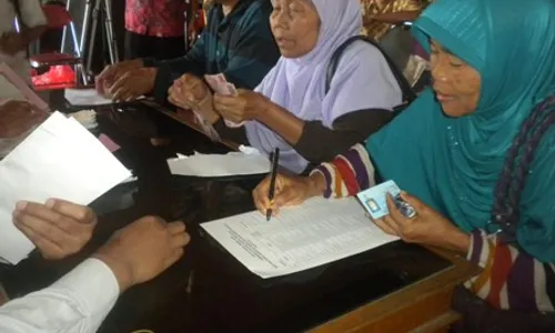 BANTUAN WARGA MISKIN : 4 Tahun, Sukoharjo Gelontorkan Rp32,2 Miliar untuk Santunan Kemiskinan