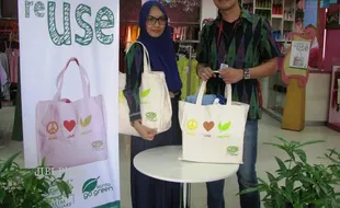 Kurangi Sampah Plastik, Karita Hadirkan Tas Go Green