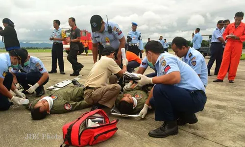 KABAR LANUD ADISUTJIPTO : T-34 Charlie 'Terbakar' di Landasan Adisutjipto