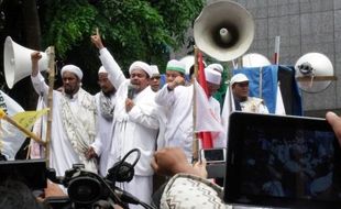 AHOK GUBERNUR DKI : FPI Serukan Perangkat Daerah Tunduk ke Gubernur Tandingan