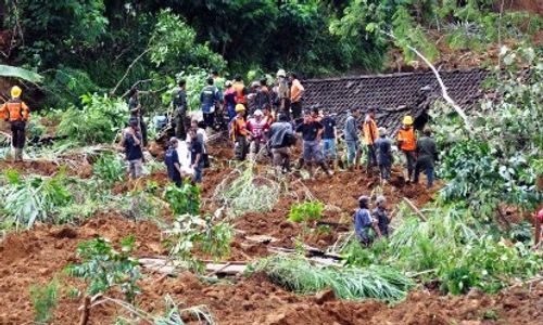 LONGSOR BANJARNEGARA : Pemkab Banjarnegara Siapkan Lahan Relokasi 