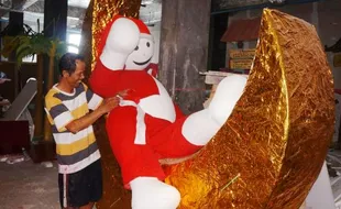 FOTO HARI NATAL 2014 : Palur Plaza Berbenah Sambut Natal dan Tahun Baru