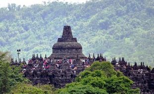 PEMBERDAYAAN UMKM DI BOROBUDUR : Sanggar UMKM Tawarkan Oleh-oleh Khas Lebih Beragam