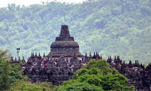 PEMBERDAYAAN UMKM DI BOROBUDUR : Sanggar UMKM Tawarkan Oleh-oleh Khas Lebih Beragam