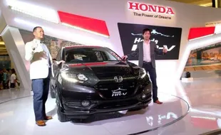 FOTO MOBIL TERBARU : Honda Umumkan Harga 3 Varian HR-V