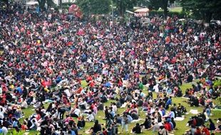 FOTO NATAL 2014 : Begini Meriahnya Ibadah Natal Bersama di Salatiga