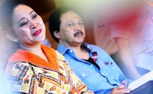 FOTO PALANG MERAH INDONESIA : Titiek Soeharto Nyalon Ketua Umum PMI