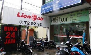 PERAMPOKAN SOLO : Ini Ciri-Ciri Salah Satu Rampok Berpistol yang Beraksi di Kantor Miki Tour