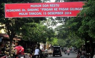 PASAR TRADISIONAL SOLO : PKL Jl Sabang Banjarsari Senin Pindahan 