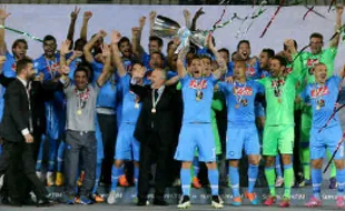 PIALA SUPER ITALIA 2014 : Taklukkan Juve Lewat Adu Penalti, Napoli Raih Juara