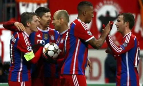 GRUP E LIGA CHAMPIONS : Bayern Munich Gasak CSKA Moskow 3-0