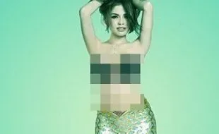 INSTAGRAM ARTIS : Nikita Mirzani Pamer Kostum Putri Duyung Seksi