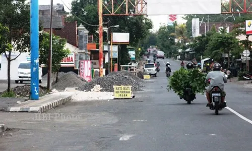 Pembangunan Trotoar Eks Terminal Wonosari, Kapan Selesai?