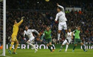 REAL MADRID 3-0 CELTA VIGO :  Ronaldo Bikin Hat-trick, Madrid Benamkan Celta