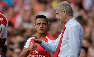 PEMAIN TERBAIK LIGA INGGRIS : Wenger Nilai Alexis Sanchez Paling Layak Raih Gelar Pemain Terbaik