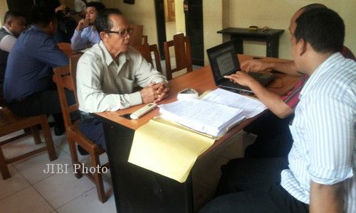 PENYEGELAN BALAI DESA : Jalani Pemeriksaan, Tokoh WTT Belum Ditahan