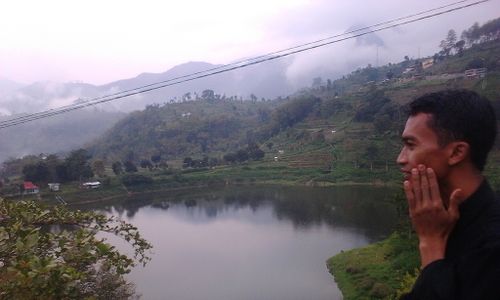 WISATA ALTERNATIF SARANGAN: Telaga Wahyu dan Air Terjun Jamas Ndak Tuwo Jadi Pelengkap Wisata Tersembunyi Magetan 