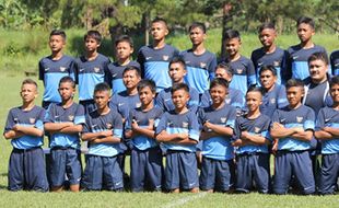 CATATAN AKHIR TAHUN SEPAK BOLA : Timnas U-14 Tidak Berprestasi Tinggi di Japan-ASEAN Football Exchange Programme