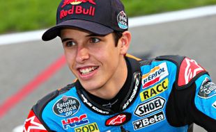 KARIER PEMBALAP : Bos Honda Terkejut Performa Alex Marquez