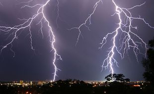 CUACA EKSTREM : Awan Cumulonimbus Banyak Terjadi di Sleman & Kulonprogo Utara