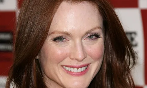 GOLDEN GLOBE AWARDS 2015 : Jadi Penderita Alzeimer, Julianne Moore Menangi Aktris Drama Terbaik