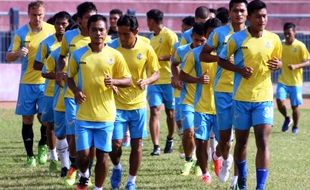 ISC A 2016 : Dua Tim Ini Jadi Lawan Tanding Persegres di Palembang