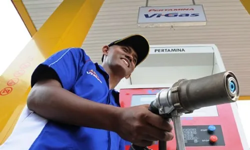 KONVERSI BBM KE GAS : Pertamina Siapkan 30 SPBU Jatim untuk SPB Vi-Gas