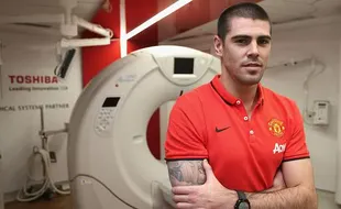 TRENDING SOSMED : Ini Sambutan Fans MU di Twitter untuk Victor Valdes