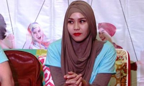 FILM KONTROVERSIAL : Film Hijab Lecehkan Islam? Begini Jawaban Zaskia